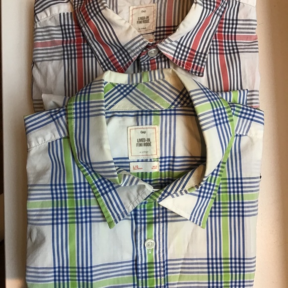 Bundle of 2 Gap Lived-In Wash Shirts - Picture 2 of 5